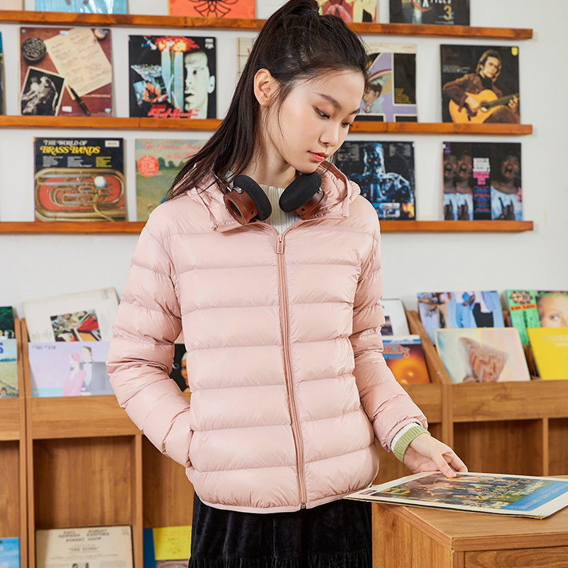 one dan SEMIR Down Jacket Women Light And Thin Hooded Windproof 2021 Winter New Black Technology Three-Proof Solid Jacket Fashion