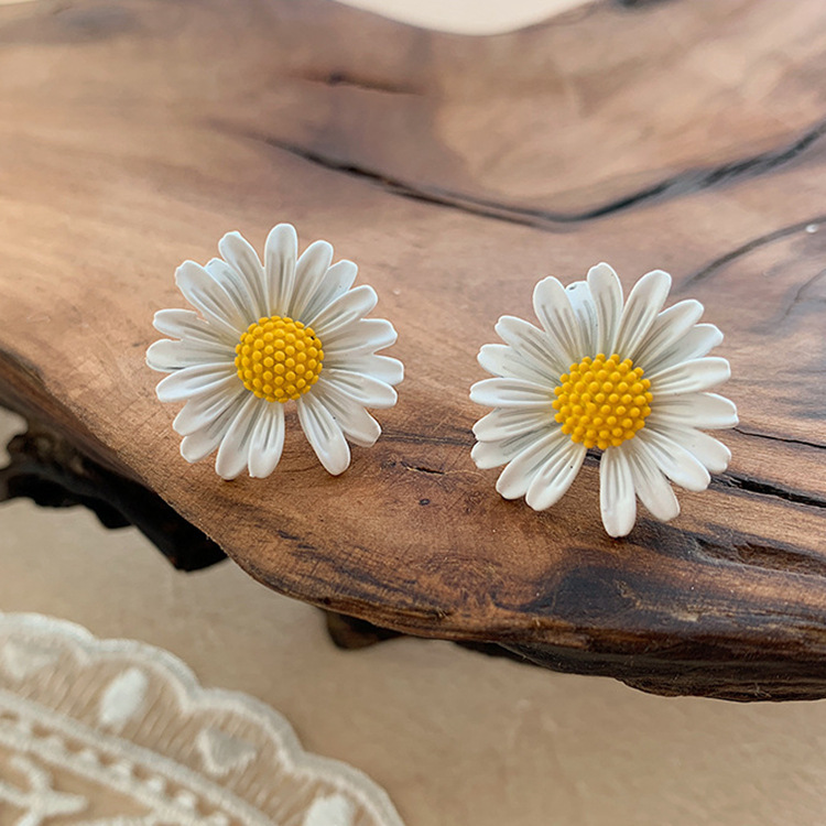 韩国S925银针小清新耳环百搭气质心形珍珠耳饰个性防过敏耳钉批发