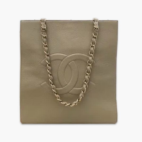 【原版皮】香奈儿/Chanel 大Logo全皮购物包，实用型设计理念，进口小牛皮，大容量，日常上班A4文件妥妥的，大小正好款式也不挑服装 ，休闲，裙装都可轻松驾驭，款号： AS1945