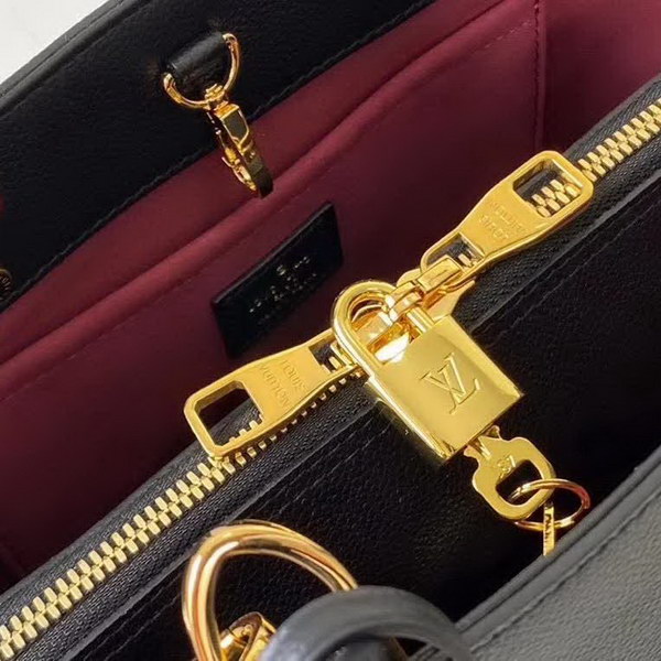 【原版皮】路易威登/LV Montaigne BB手袋，将Monogram图案先印染后压印于粒面皮革，与挺括线条相辅相成，有立体感的造型与精巧的内部设计，款号：M41053