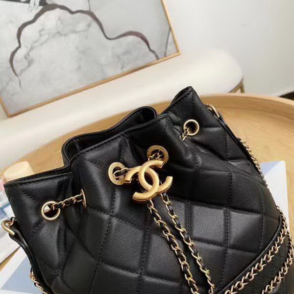 【原版皮】香奈儿/Chanel 抽绳包，采用进口羊皮配精美复古五金，整体设计充满激情元素，单肩、斜挎更时尚，更具有创意和别致风格，各大女星，时尚博主都人手一只，款号：AS1266