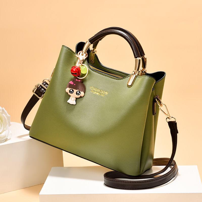 2020革の質感の女性の新しい小さな新鮮なレディースバッグ