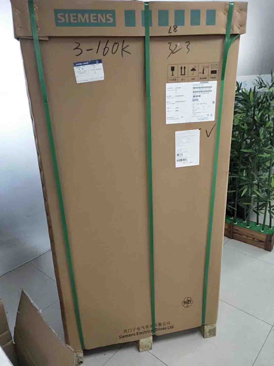 6ES7431-7QH00-0AB0 SIEMENS Simatic 400 PLC Original new factory sealed